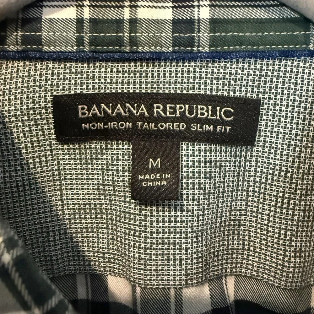 Banana Republic brand banana